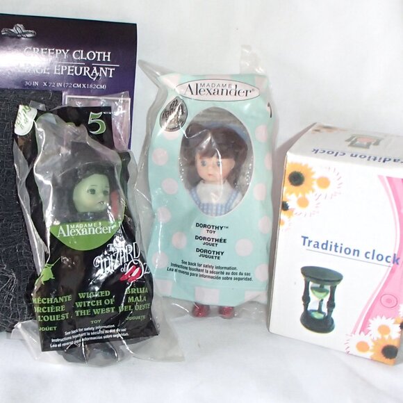 🎉 HOST PICK 🎉 M.A. Witch & Dorothy Dolls, Traditional Glass Sand Timer, Cloth - Picture 5 of 15